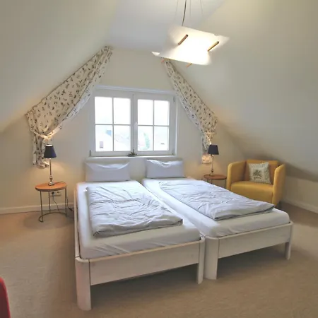 Amselweg 3_ Whg_ 2 * Wyk auf Föhr